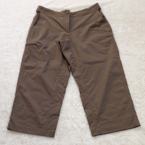 L.L. Bean Cropped Hiking Pants - Picture 2 of 14